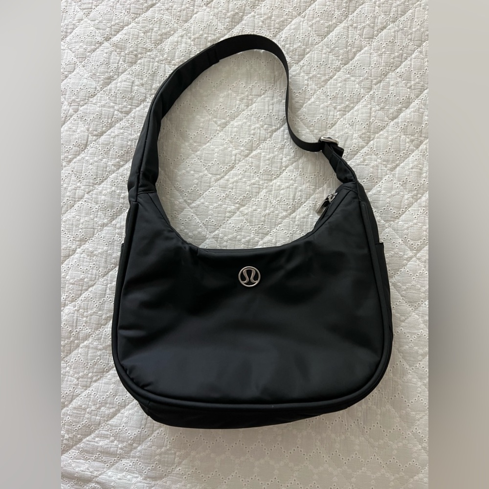 LULULEMON PURSE